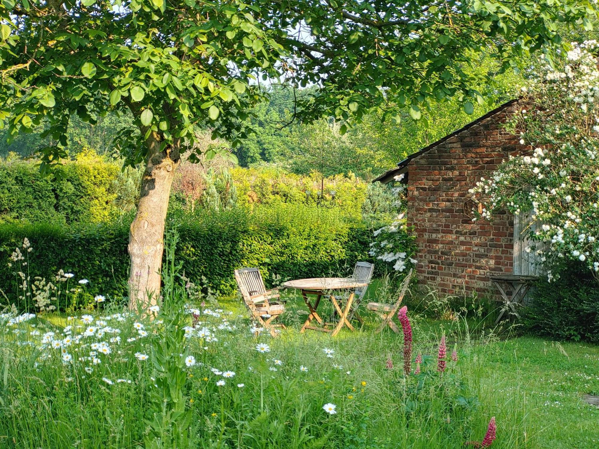 Gerritz+Gaeste Meerbusch Exterior foto